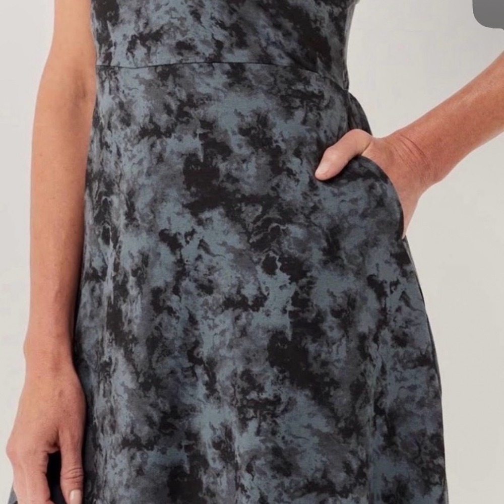 Pact Fit and Flare Dress Womens Small Grey Tie Dye Cutout Back Organic Cotton - Picture 3 of 11
